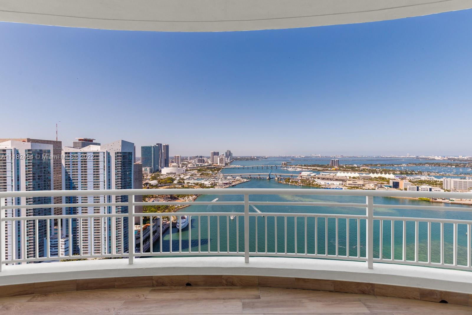 THREE TEQUESTA POINT COND - Residential