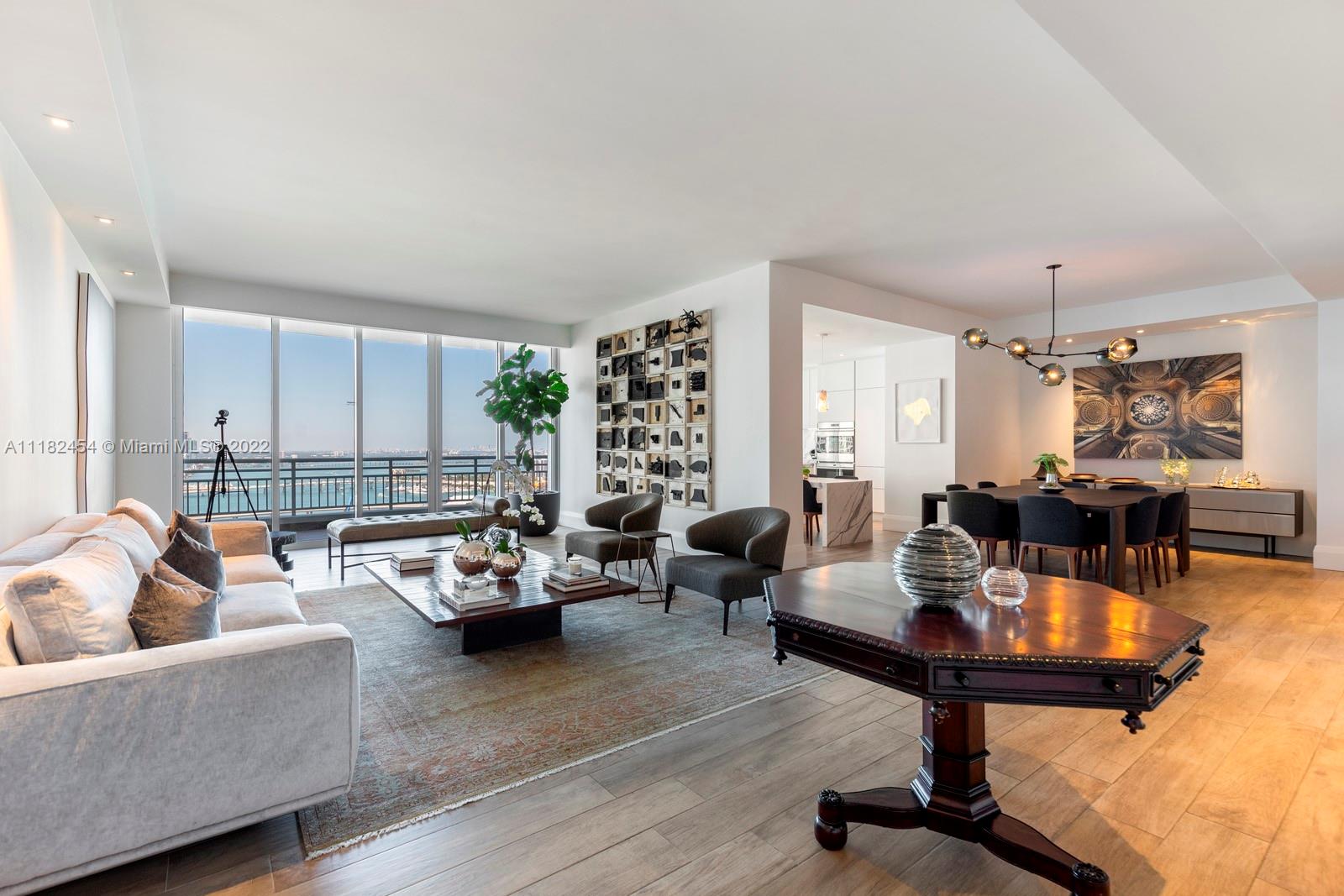 THREE TEQUESTA POINT COND - Residential