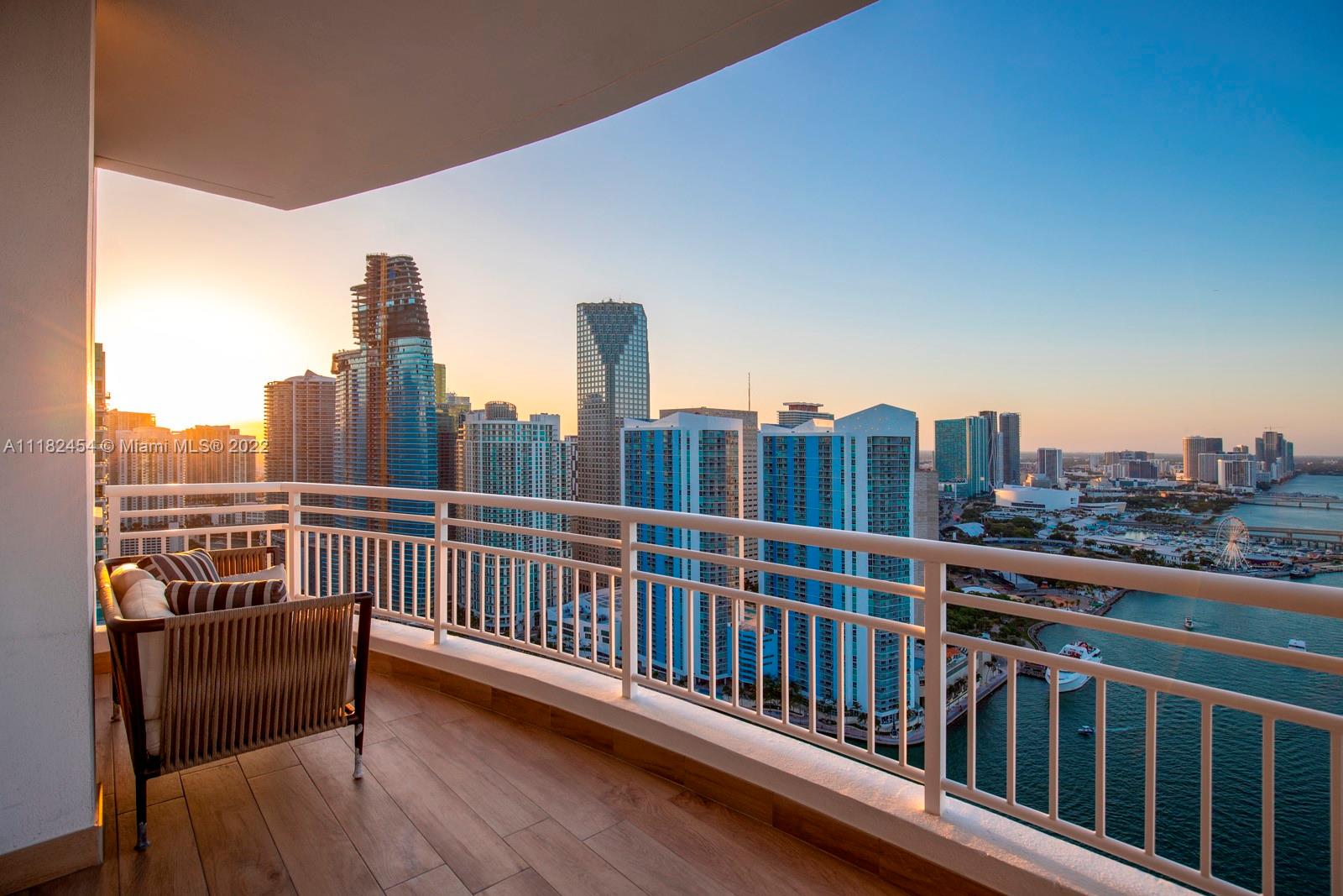 THREE TEQUESTA POINT COND - Residential