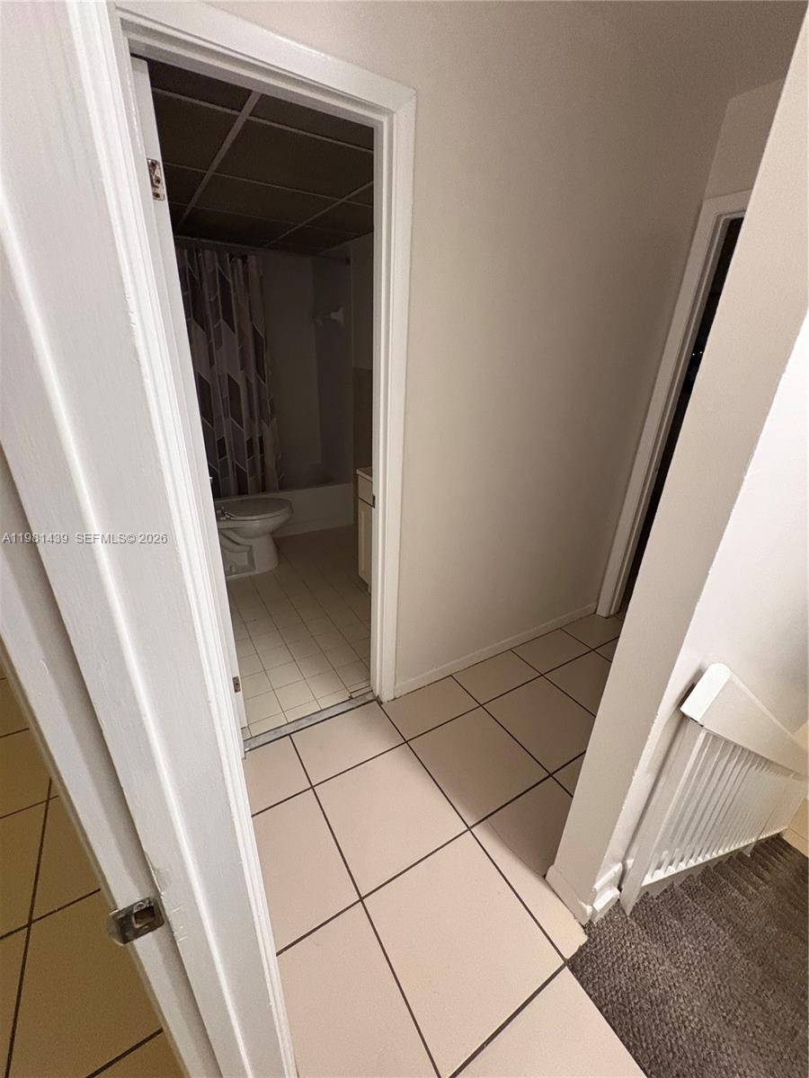 5 OLIVE DRIVE CONDO - Residential Lease