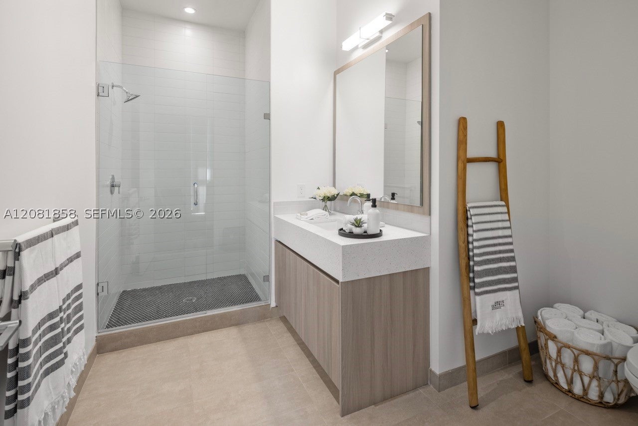 2800 SW 27th Terrace 0412
