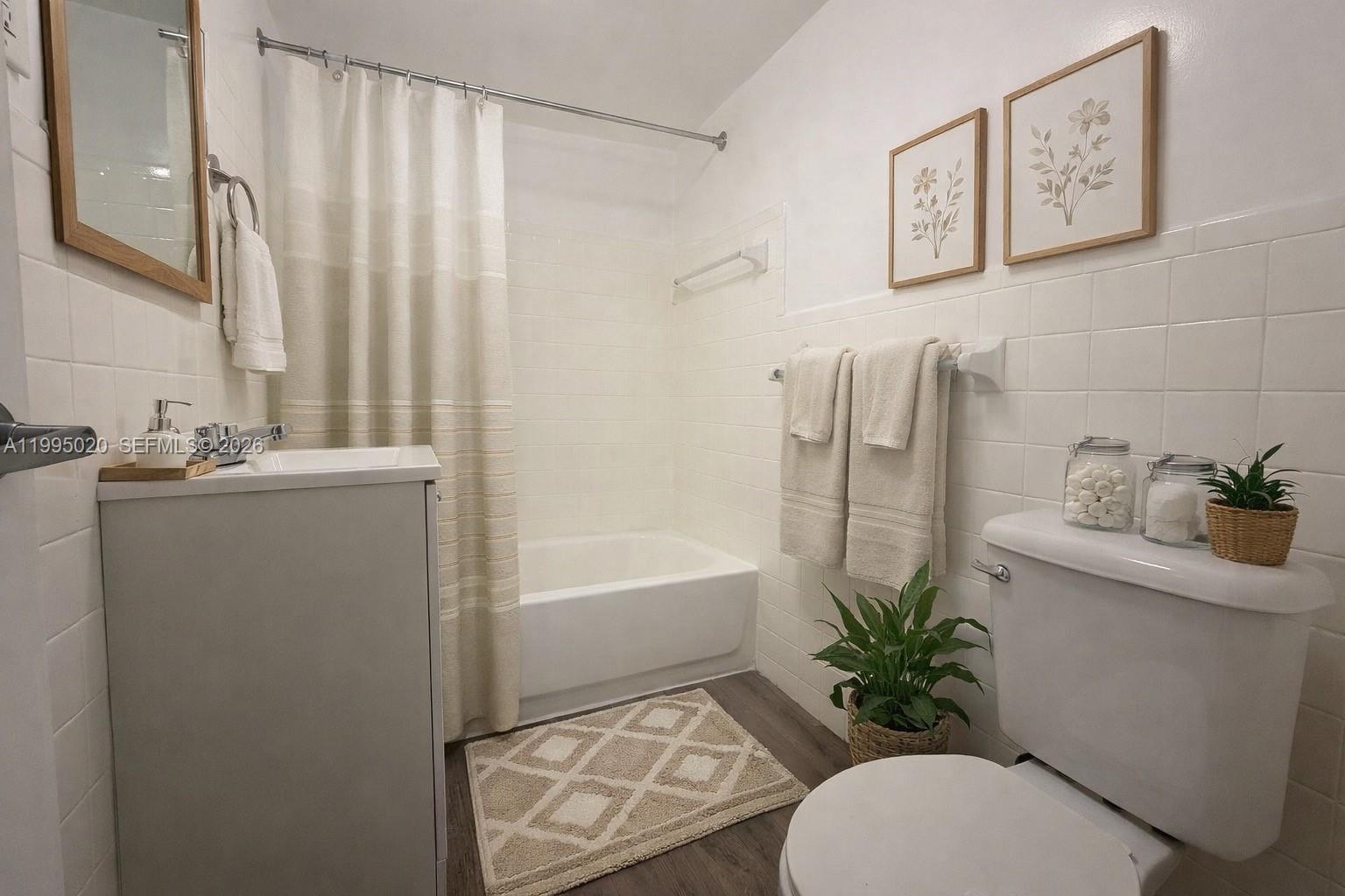 CITY OF MIAMI SOUTH - Residential Lease