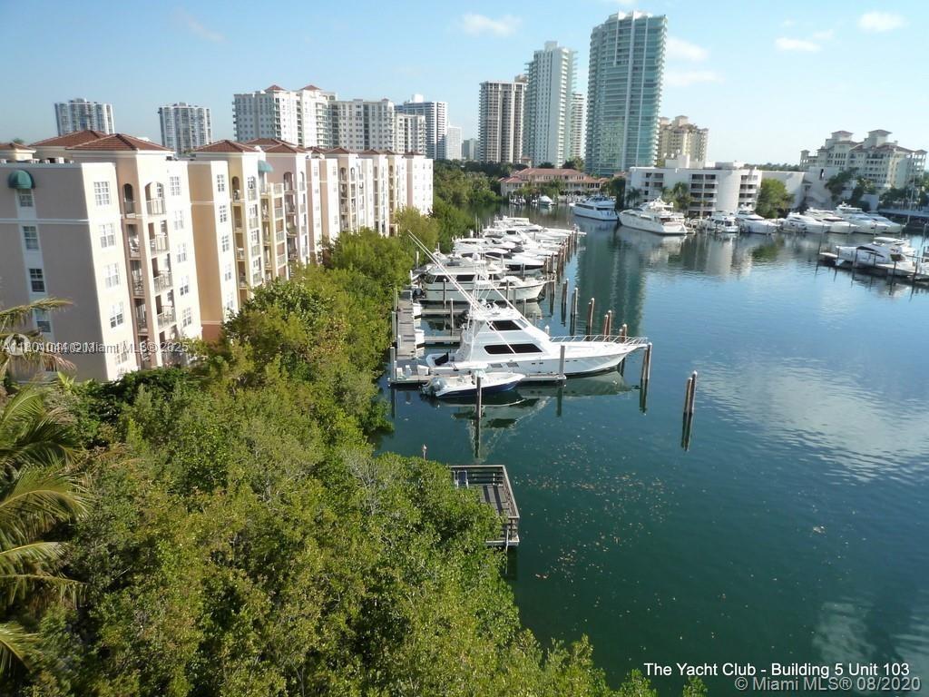 Rental Property at 19501 E Country Club Dr 104, Aventura, Miami-Dade County, Florida - Bedrooms: 1 
Bathrooms: 1  - $2,550 MO.