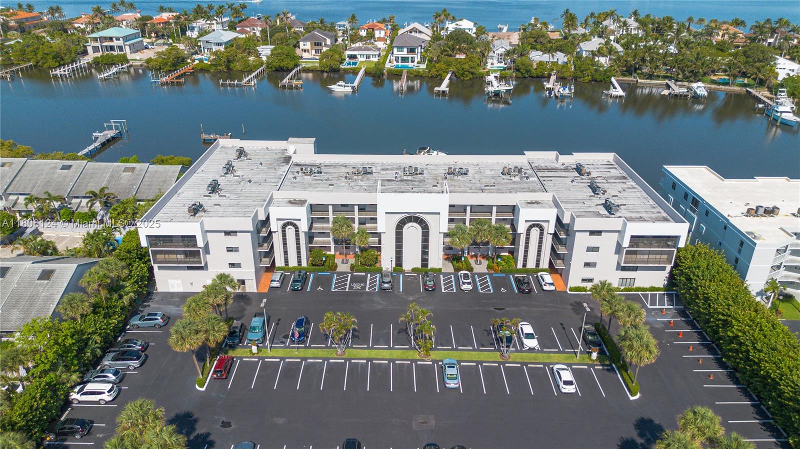 3525 S Ocean Blvd 4020