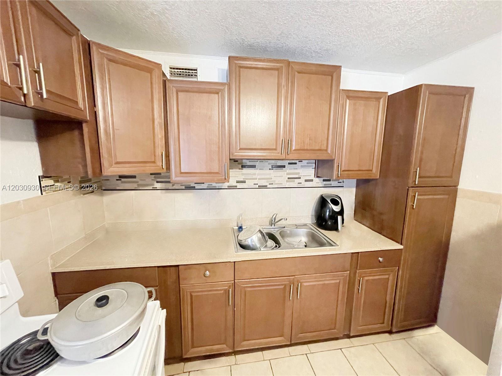 1829 N A St 51