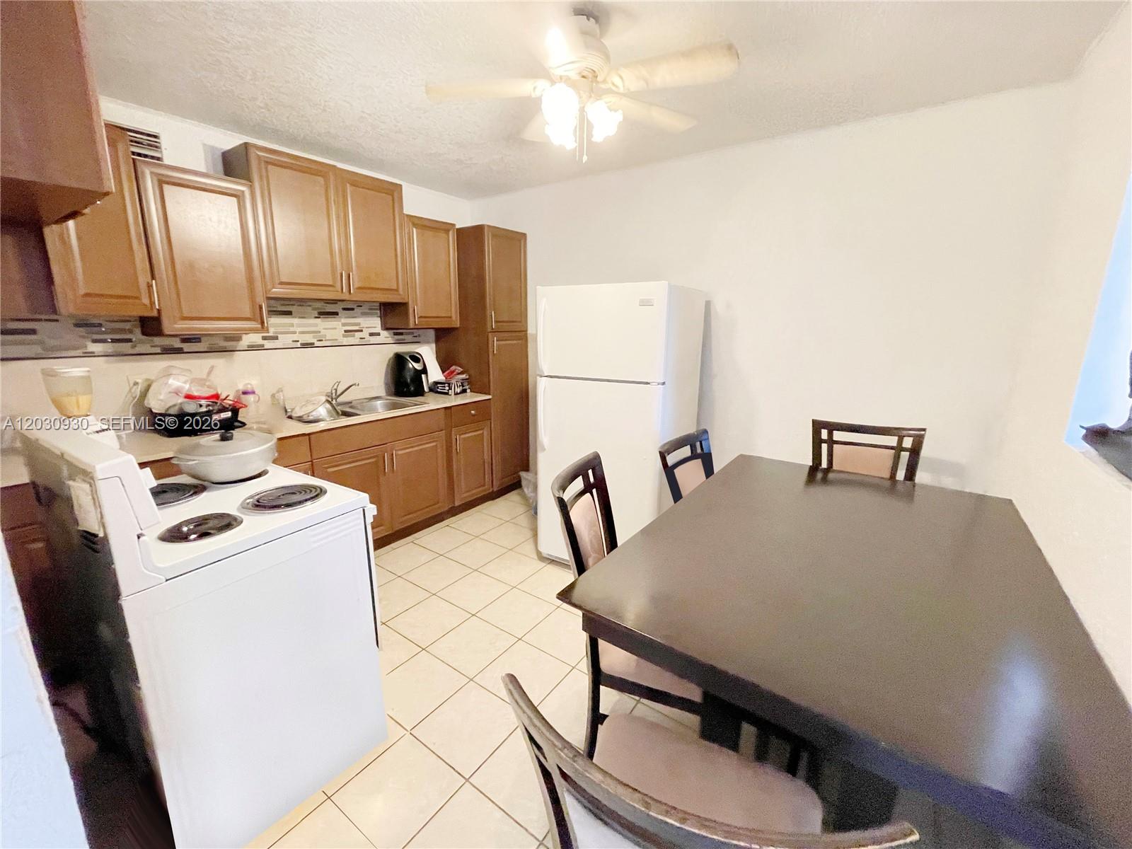 1829 N A St 51