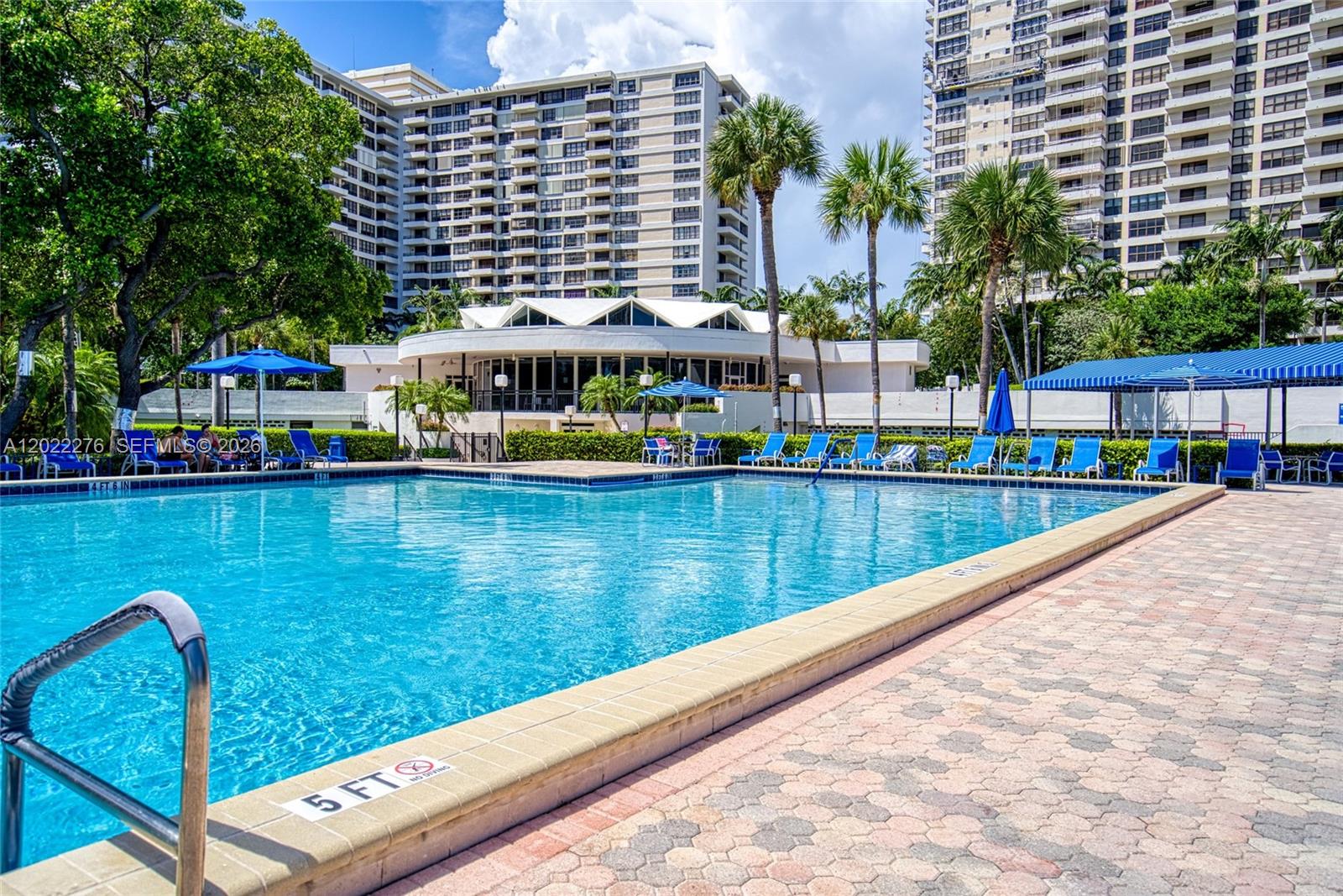 OLYMPUS CONDO PHASE - Residential
