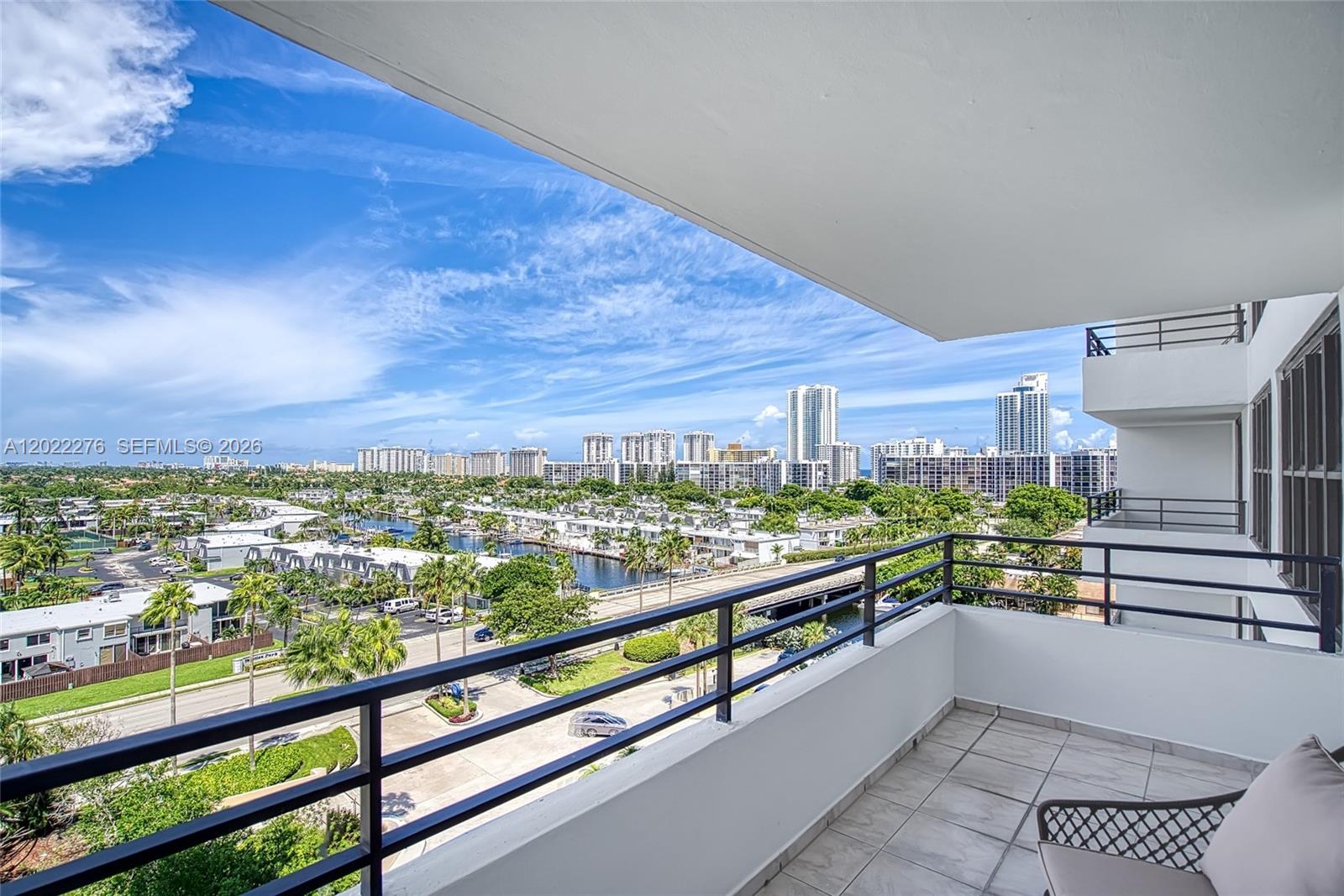 OLYMPUS CONDO PHASE - Residential