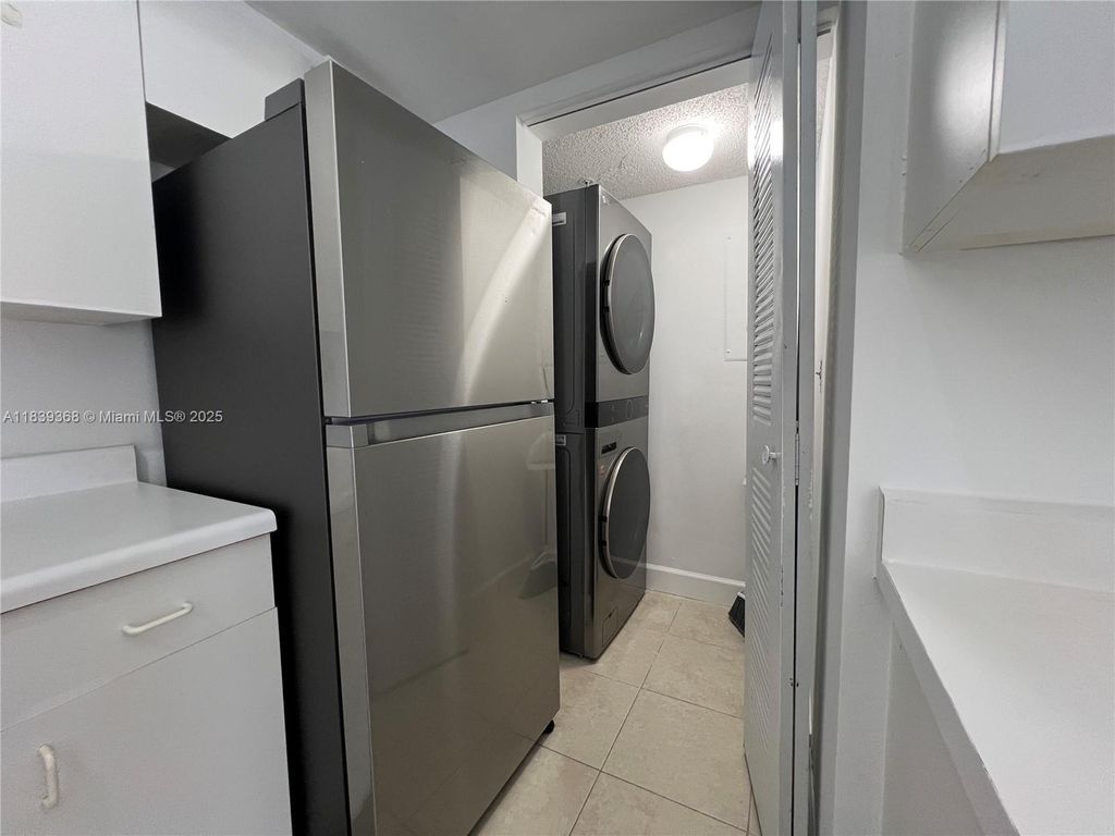 Photo of 2640 S University Dr #320, Davie, FL 33328 (MLS # A11839368)