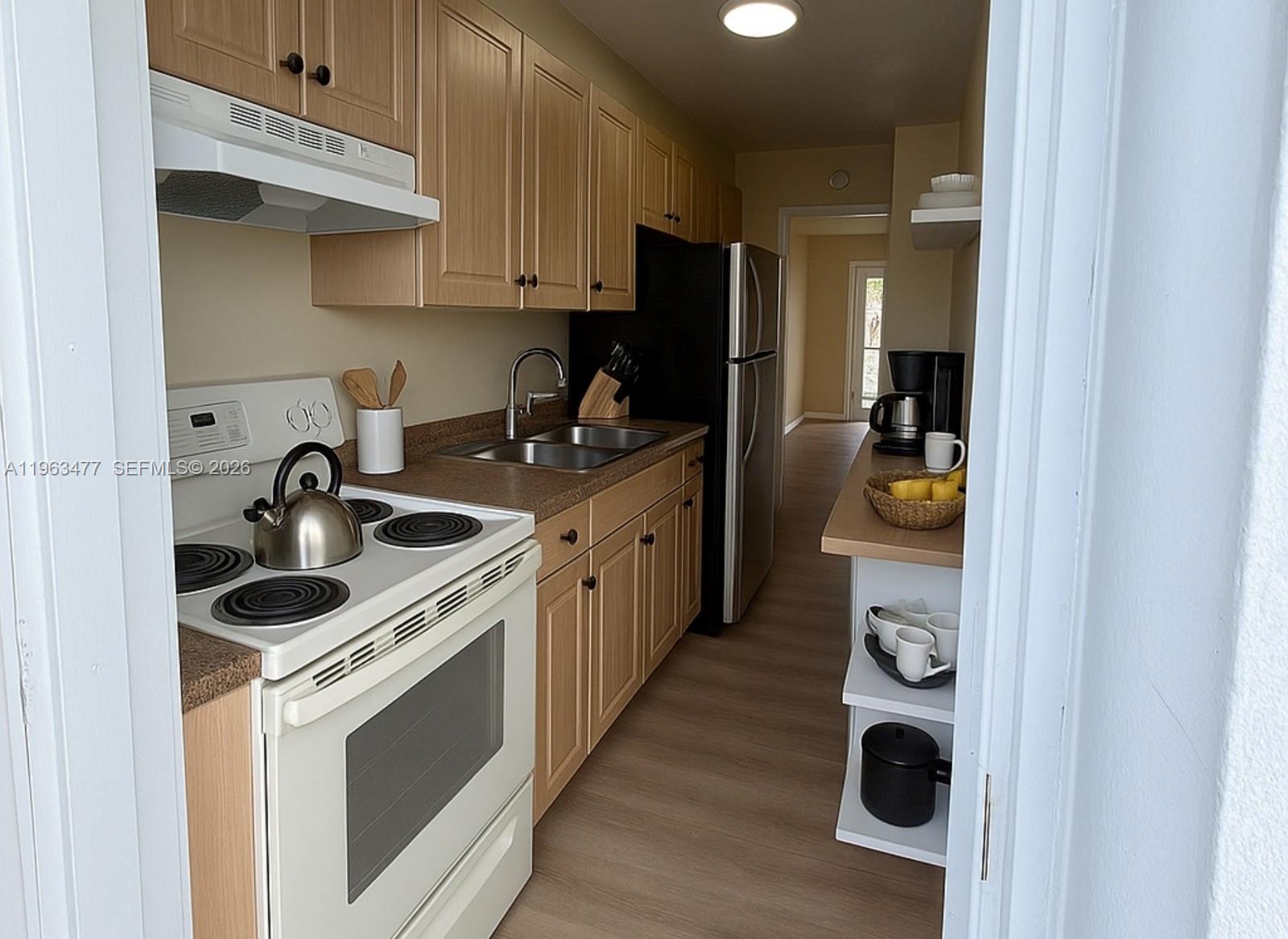 1451 NE 170th St 211A