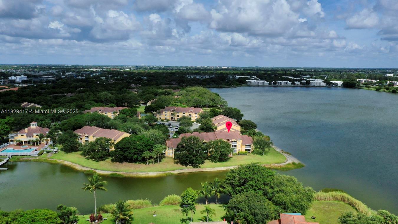 SAILBOAT POINTE CONDO - Residential