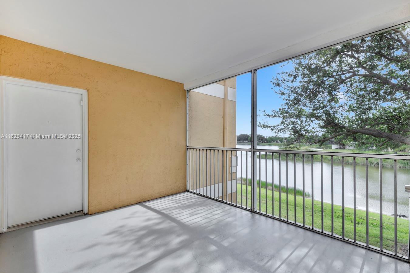 SAILBOAT POINTE CONDO - Residential