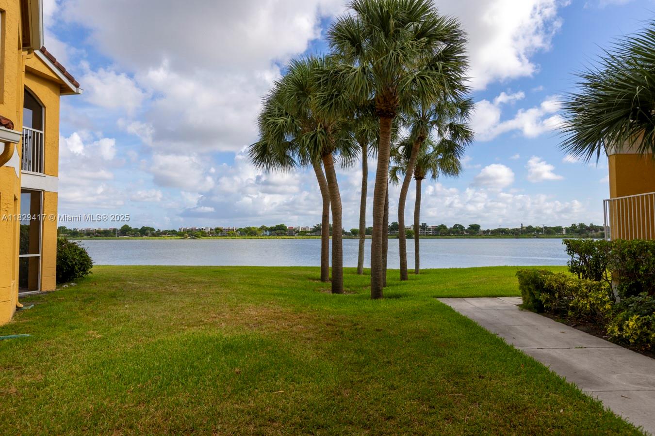 SAILBOAT POINTE CONDO - Residential