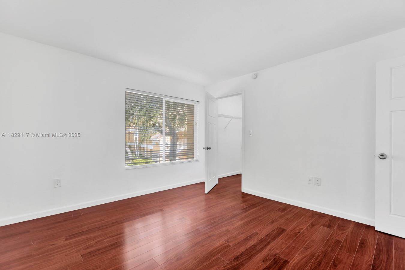 SAILBOAT POINTE CONDO - Residential