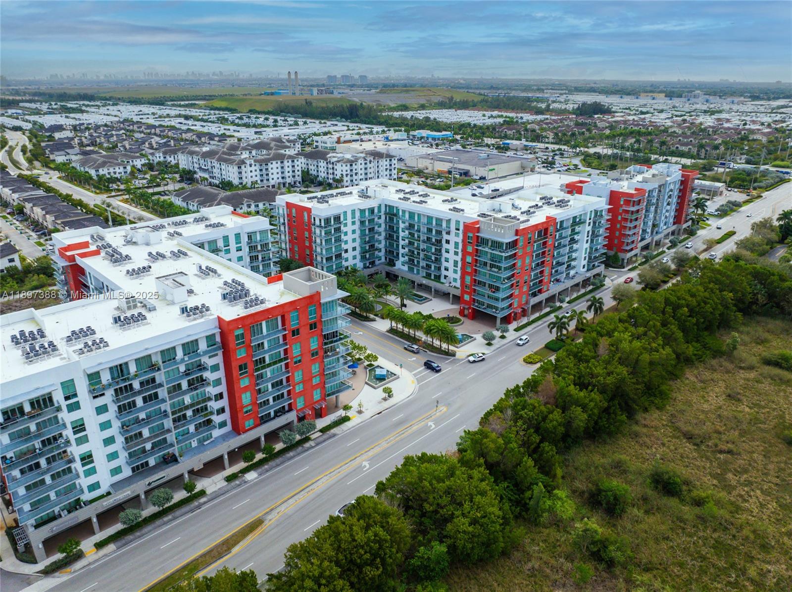 GRAND BAY COMMONS SOUTH - Residential