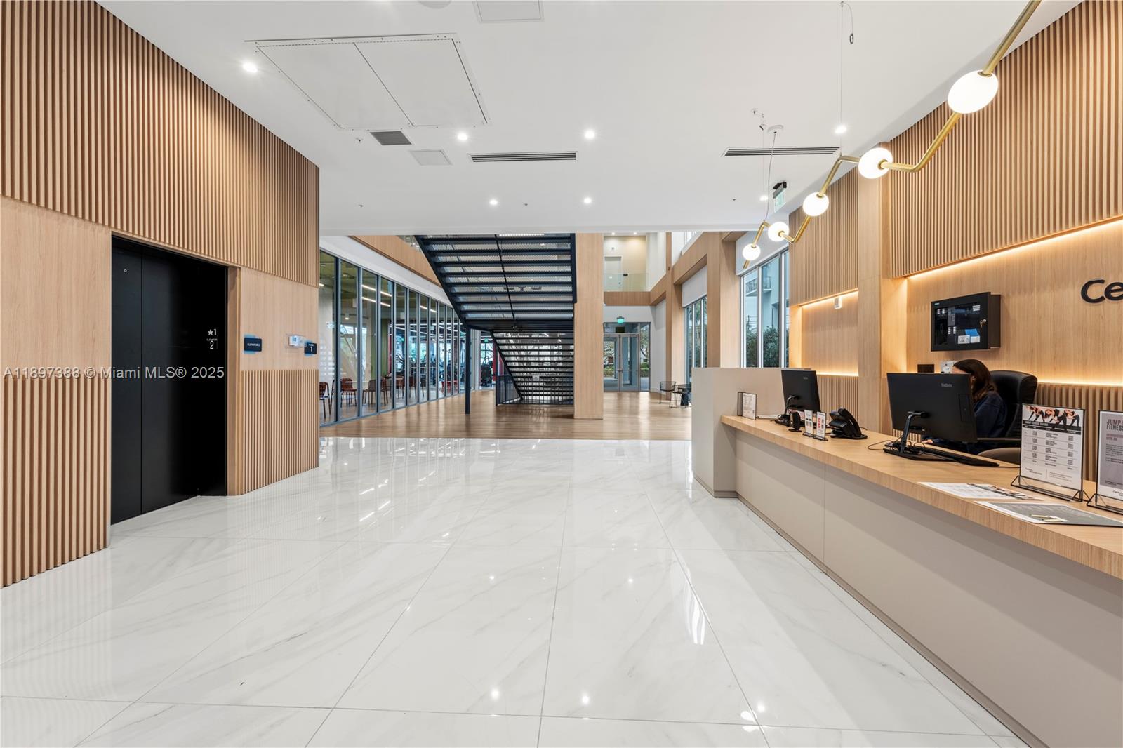 GRAND BAY COMMONS SOUTH - Residential