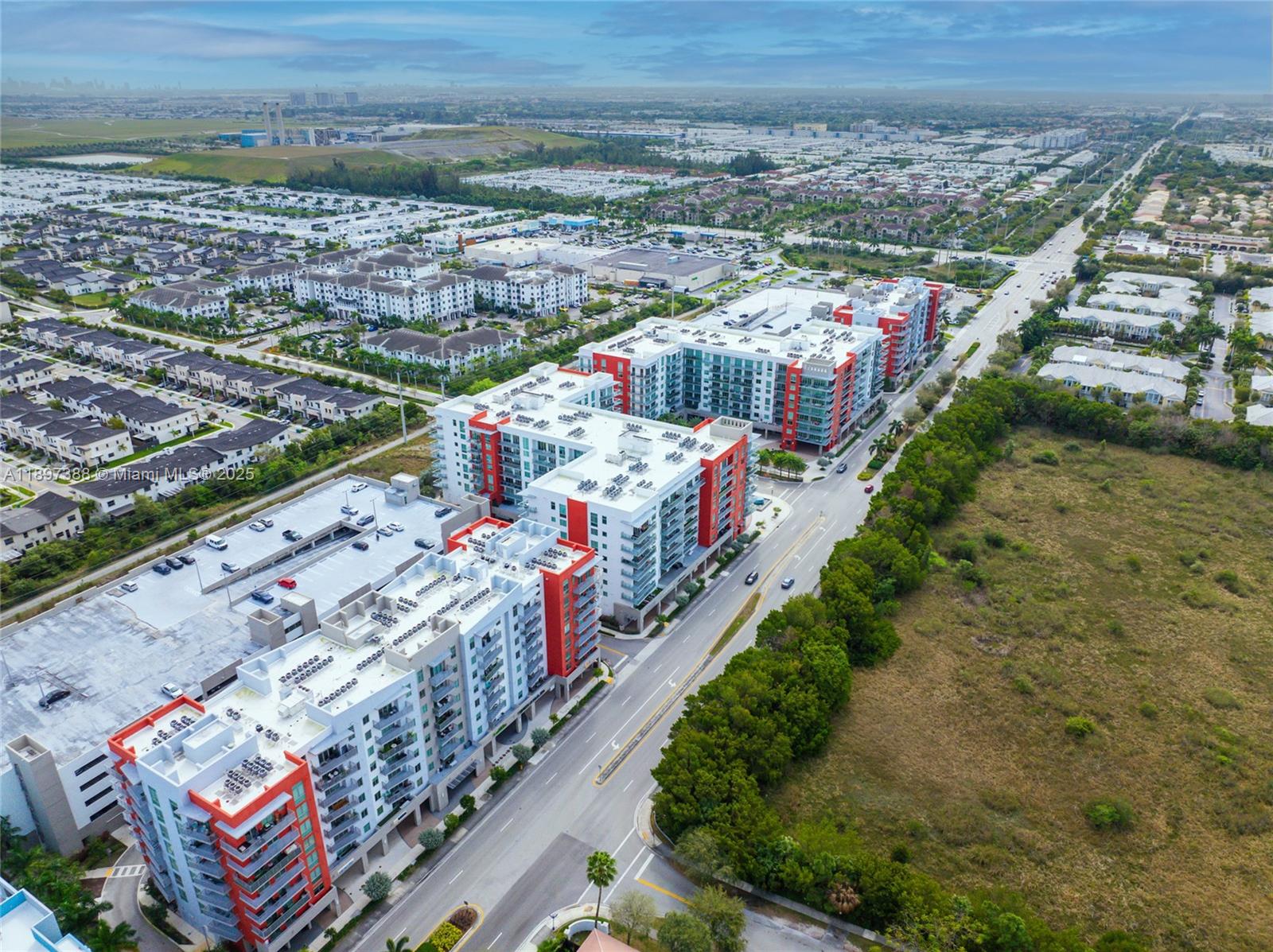 GRAND BAY COMMONS SOUTH - Residential