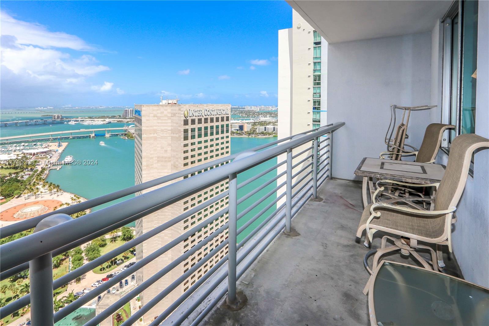 325 S Biscayne Blvd 3918