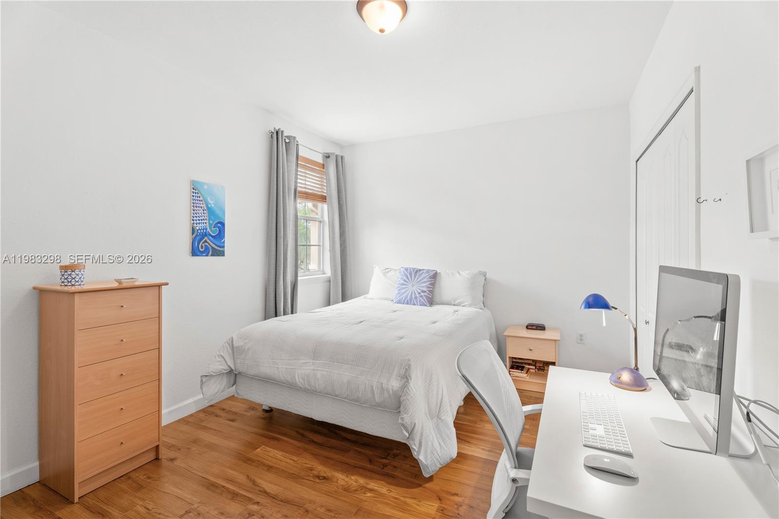 DORAL SOUTHEAST PATIO-HOM - Residential