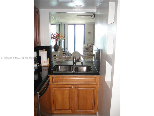 VENDOME DIRECT OCEAN VIEW - Residential Lease