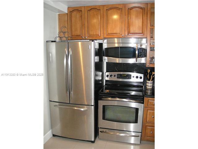 VENDOME DIRECT OCEAN VIEW - Residential Lease