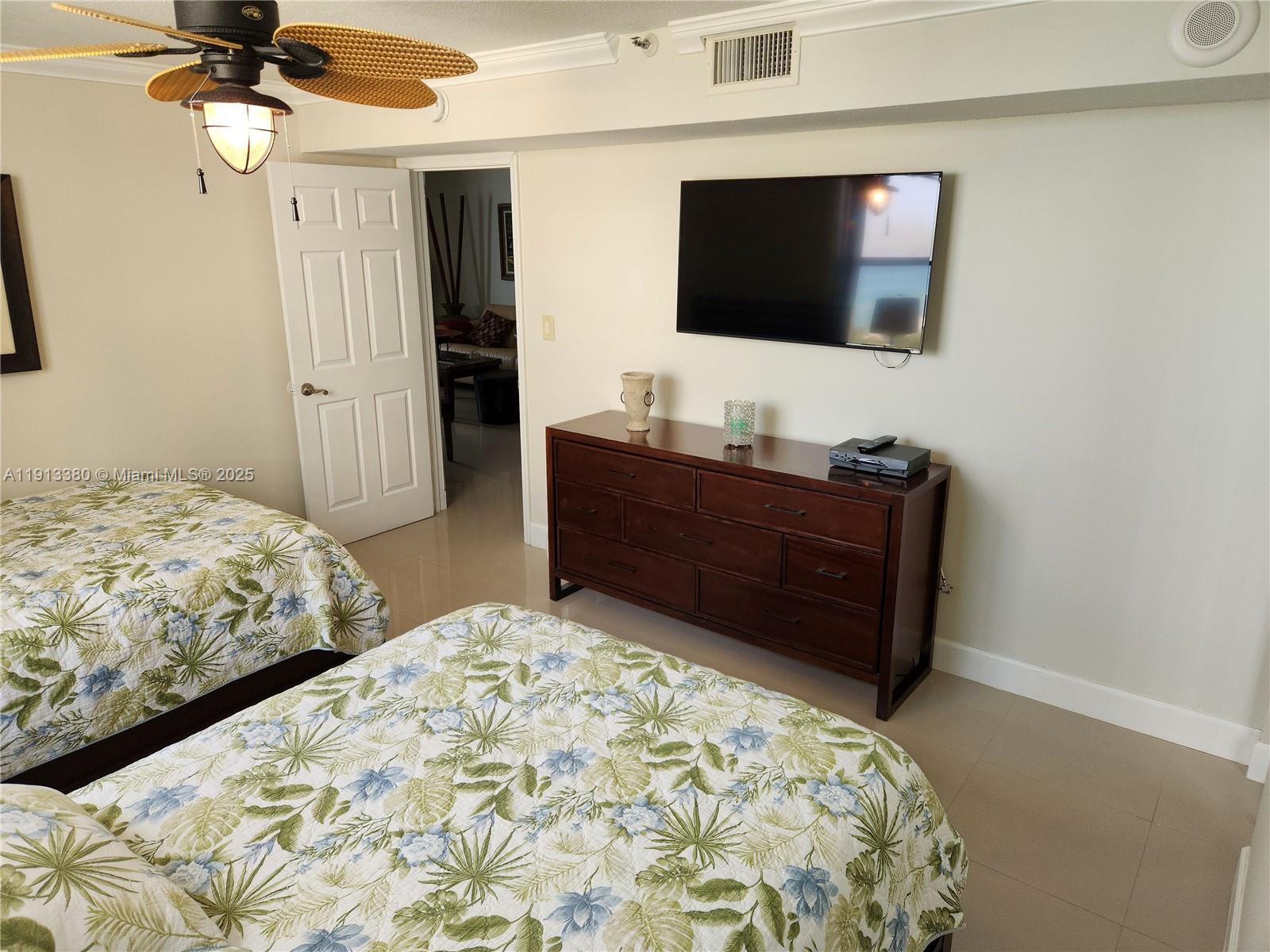 VENDOME DIRECT OCEAN VIEW - Residential Lease