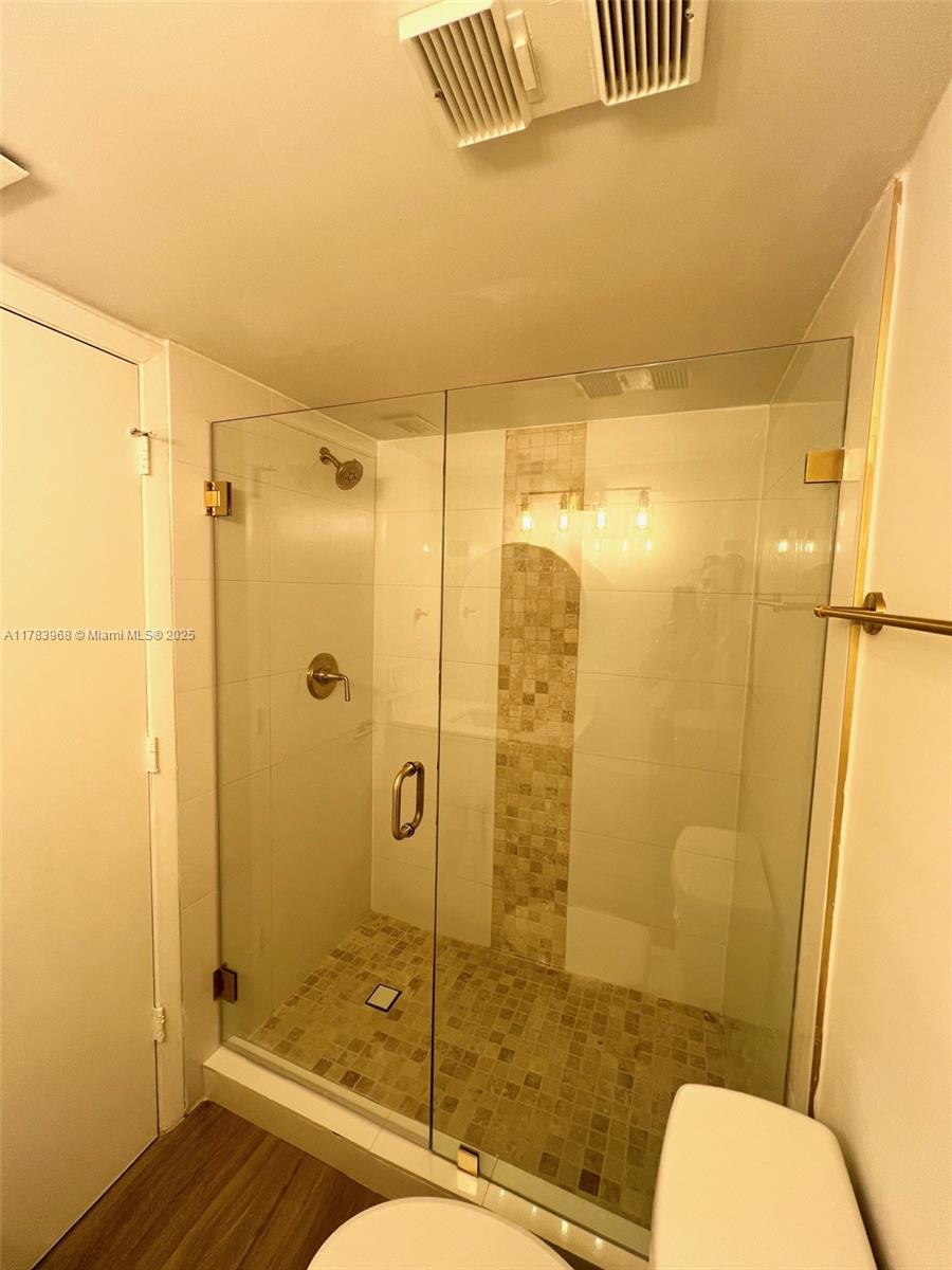 LAKES OF CARRIAGE HILLS - Residential