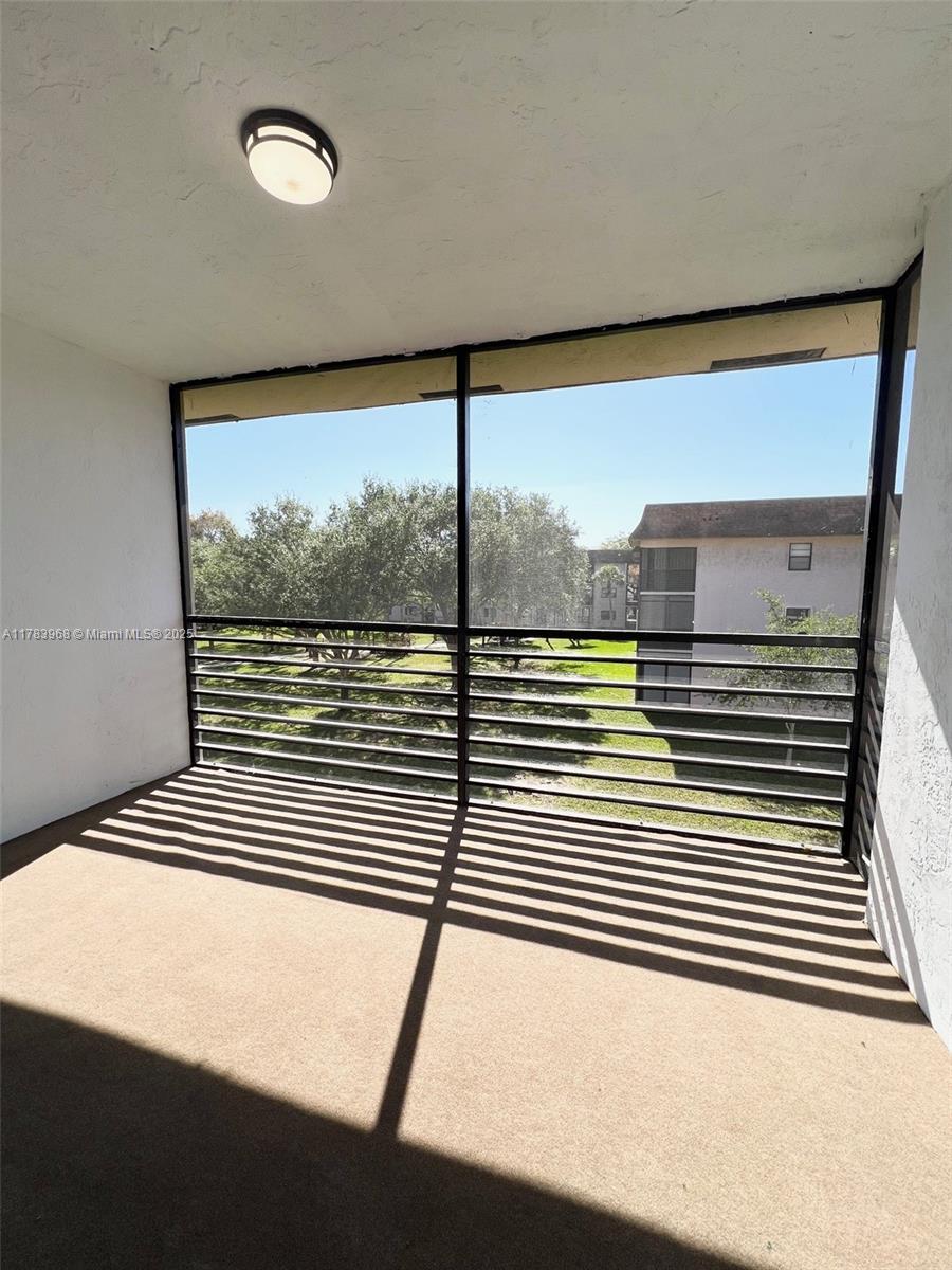 LAKES OF CARRIAGE HILLS - Residential