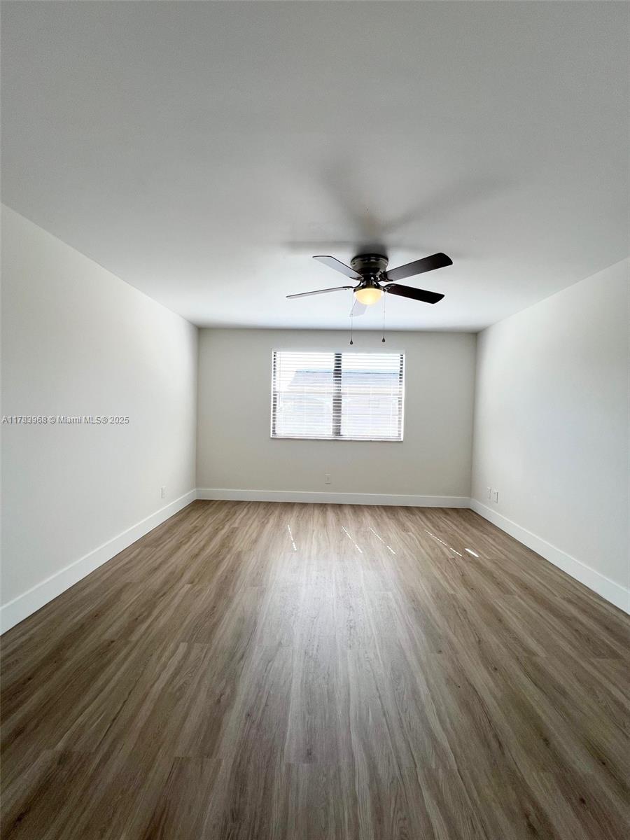 LAKES OF CARRIAGE HILLS - Residential