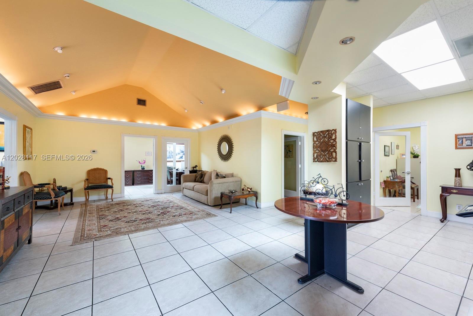 10200 NW 25th St A105