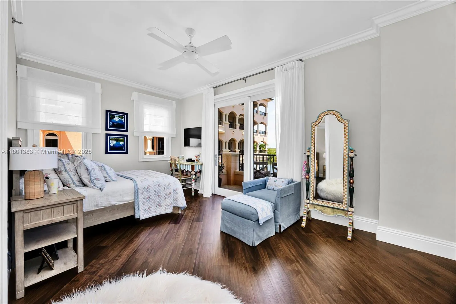 Coral Gables, Florida 33158, United States, 3 Bedrooms Bedrooms, ,4 BathroomsBathrooms,Residential,Active,128034