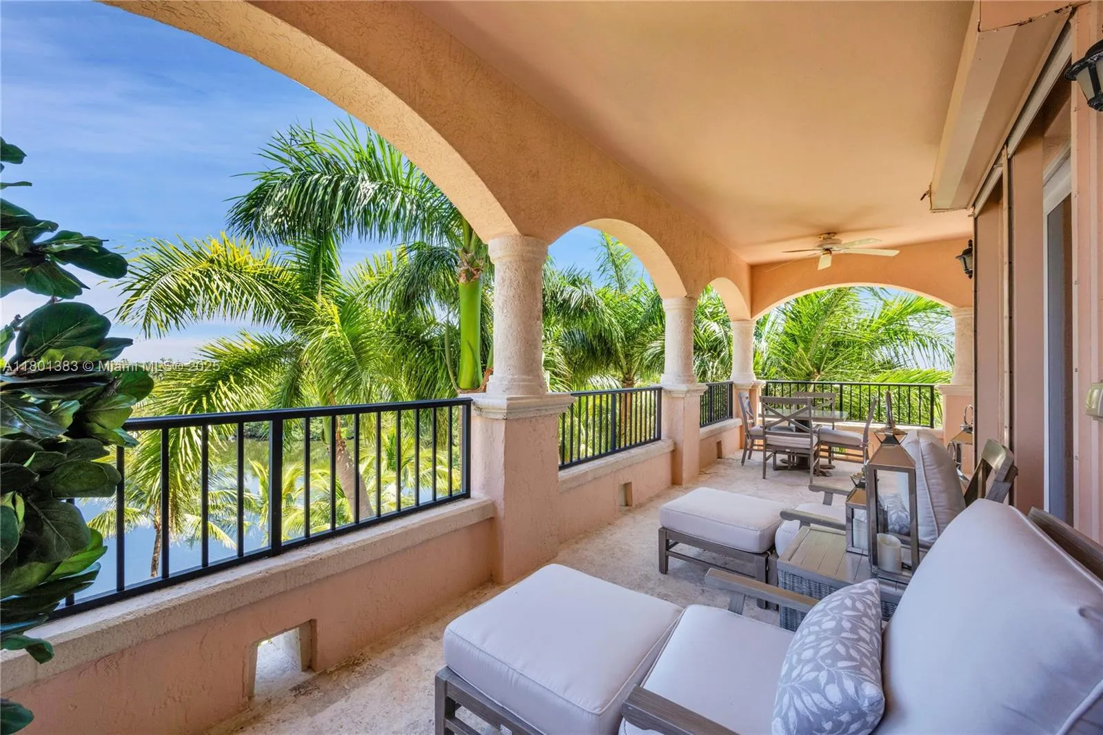 Coral Gables, Florida 33158, United States, 3 Bedrooms Bedrooms, ,4 BathroomsBathrooms,Residential,Active,128034