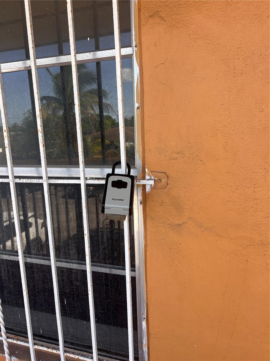 NEW WORLD CONDO APTS III - Residential