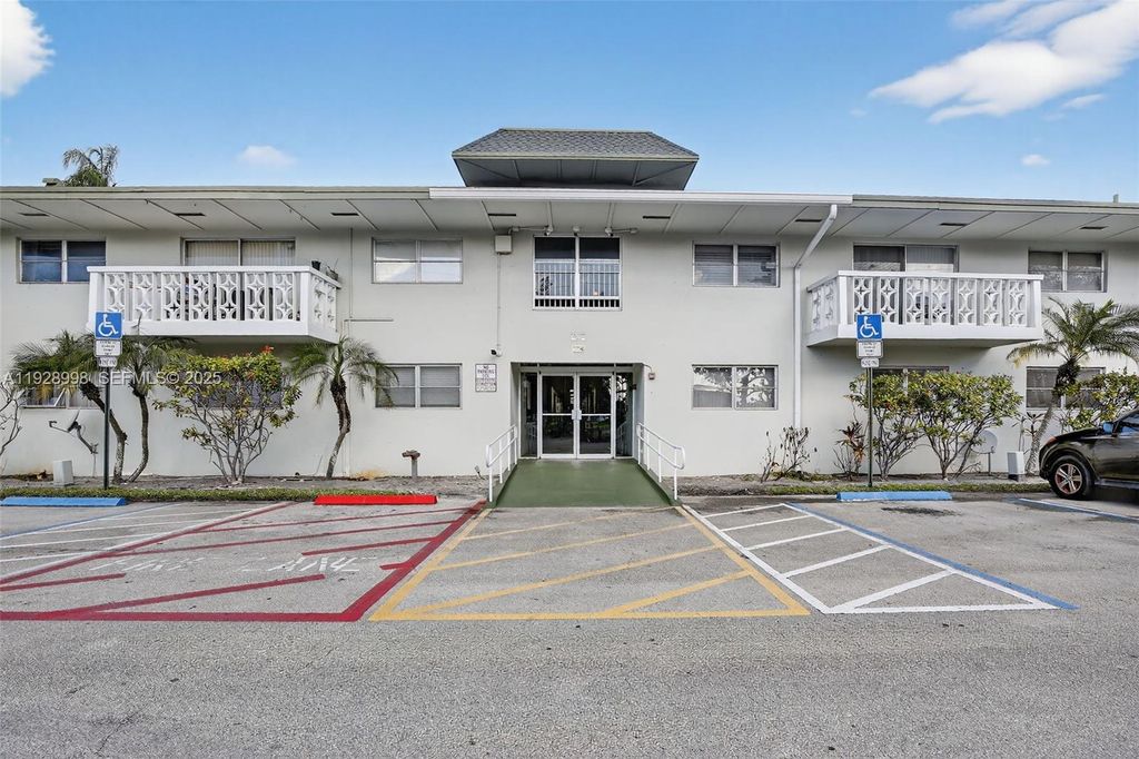 Photo of 4200 NW 3rd Ct #141, Plantation, FL 33317 (MLS # A11928998)