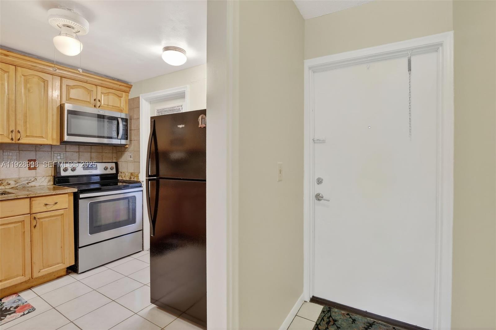 VILLAGE GREEN CONDO - Residential