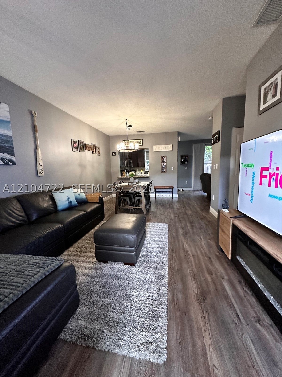 188 Riverwalk Cir
