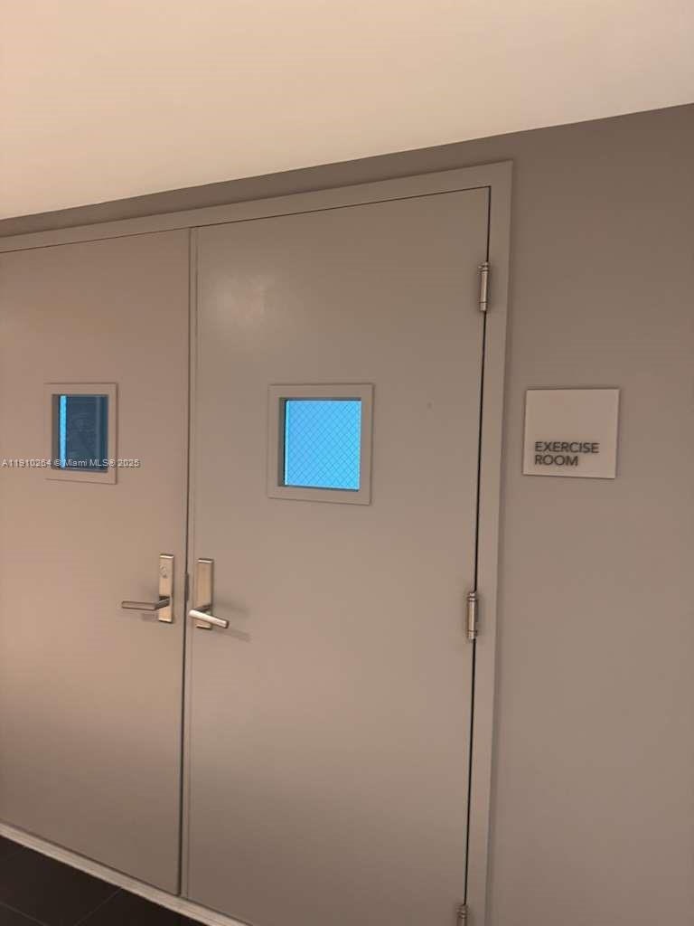 CAPOBELLA CONDO - Residential