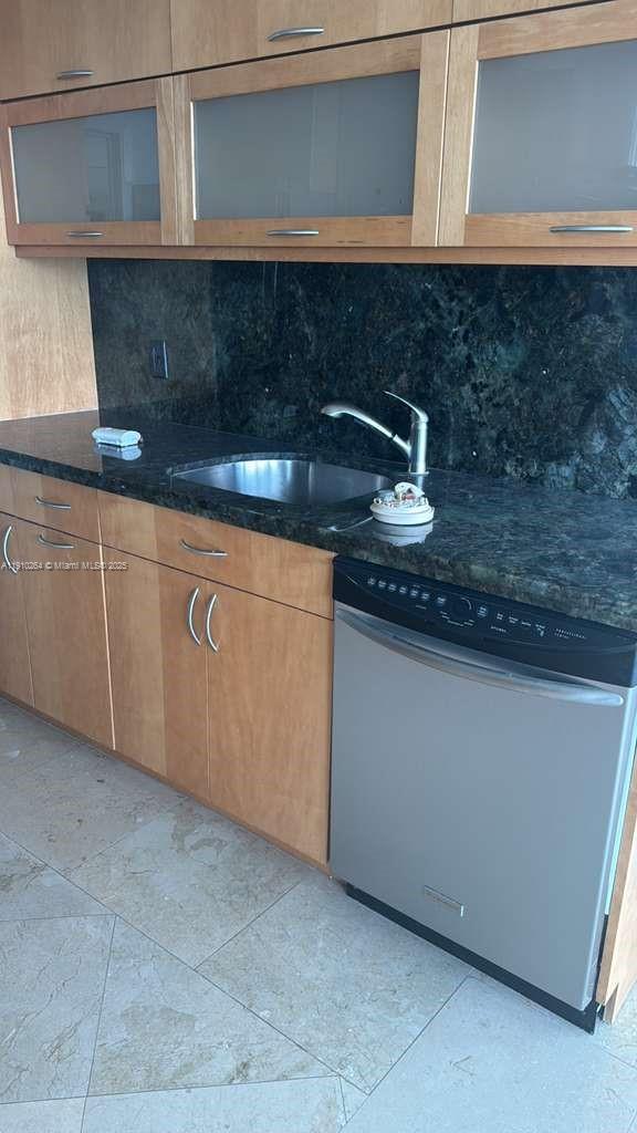 CAPOBELLA CONDO - Residential