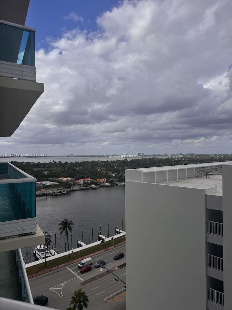 CAPOBELLA CONDO - Residential