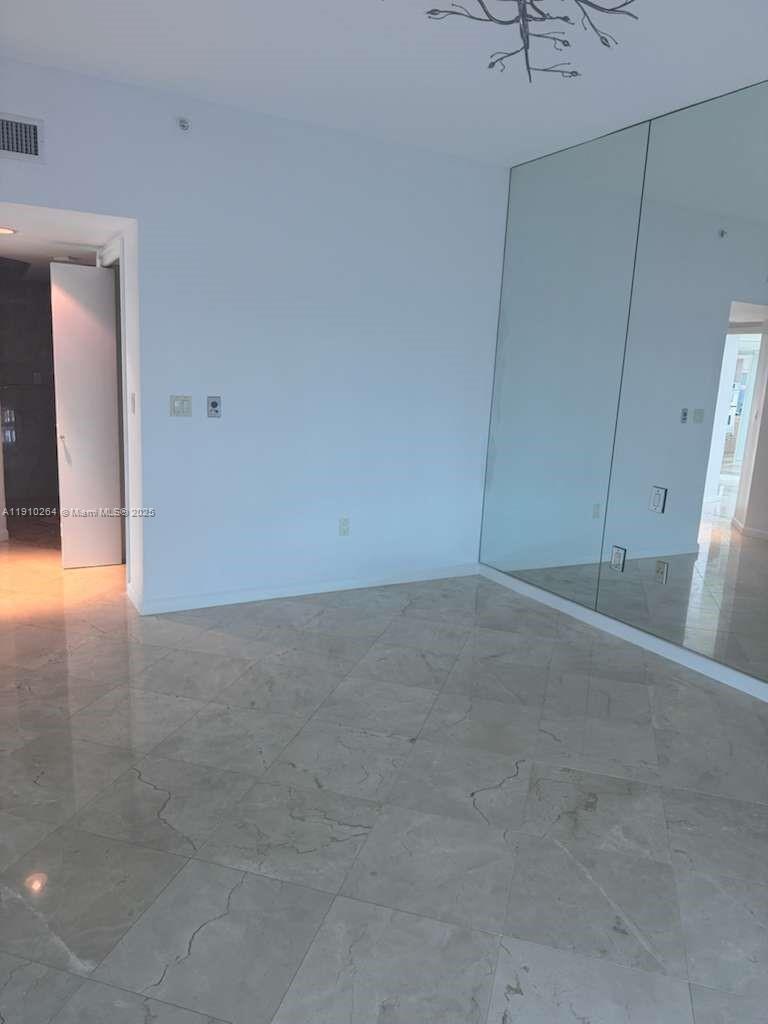 CAPOBELLA CONDO - Residential