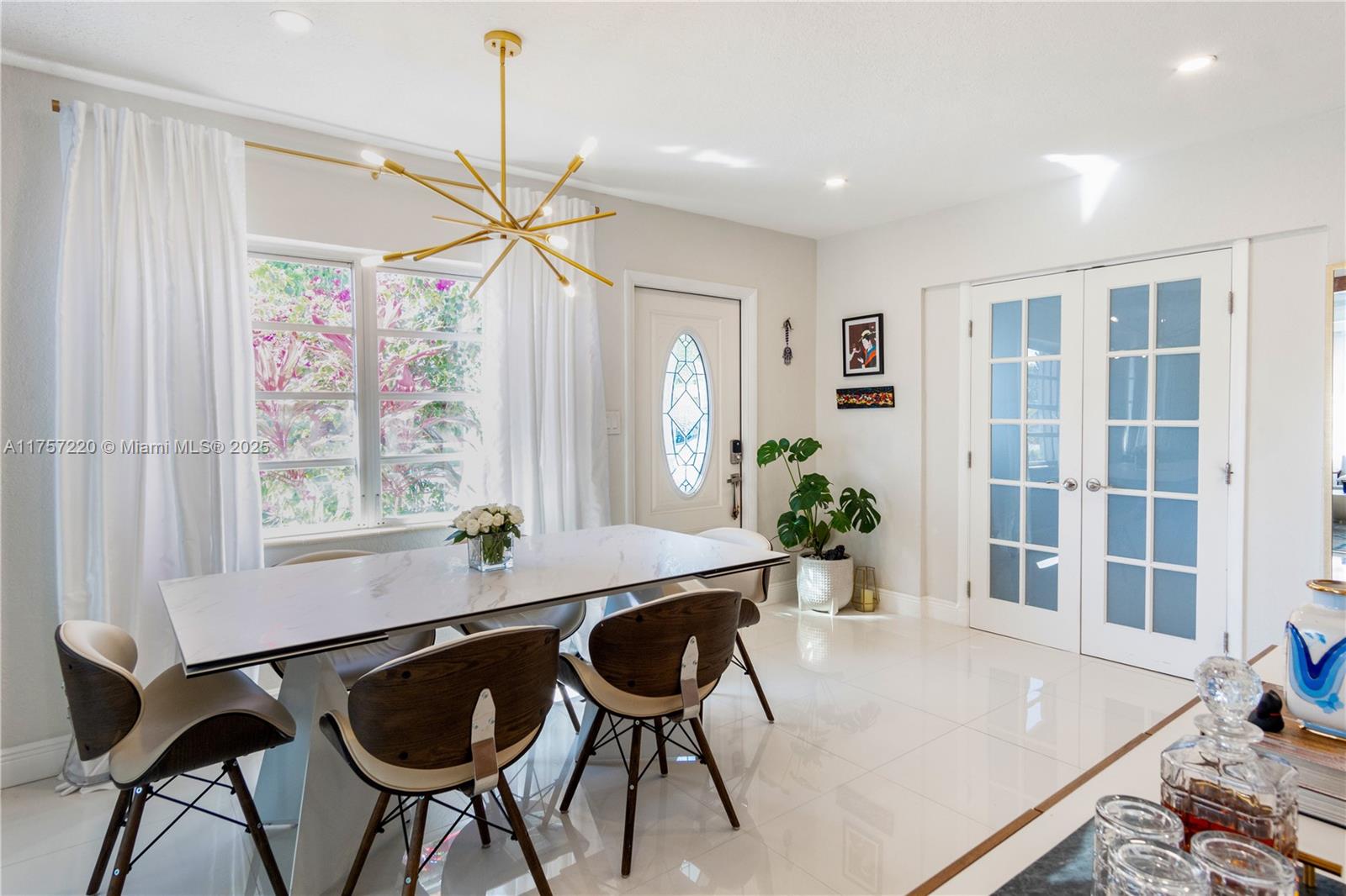 NORTH ANDREWS GARDENS 2ND - Residential