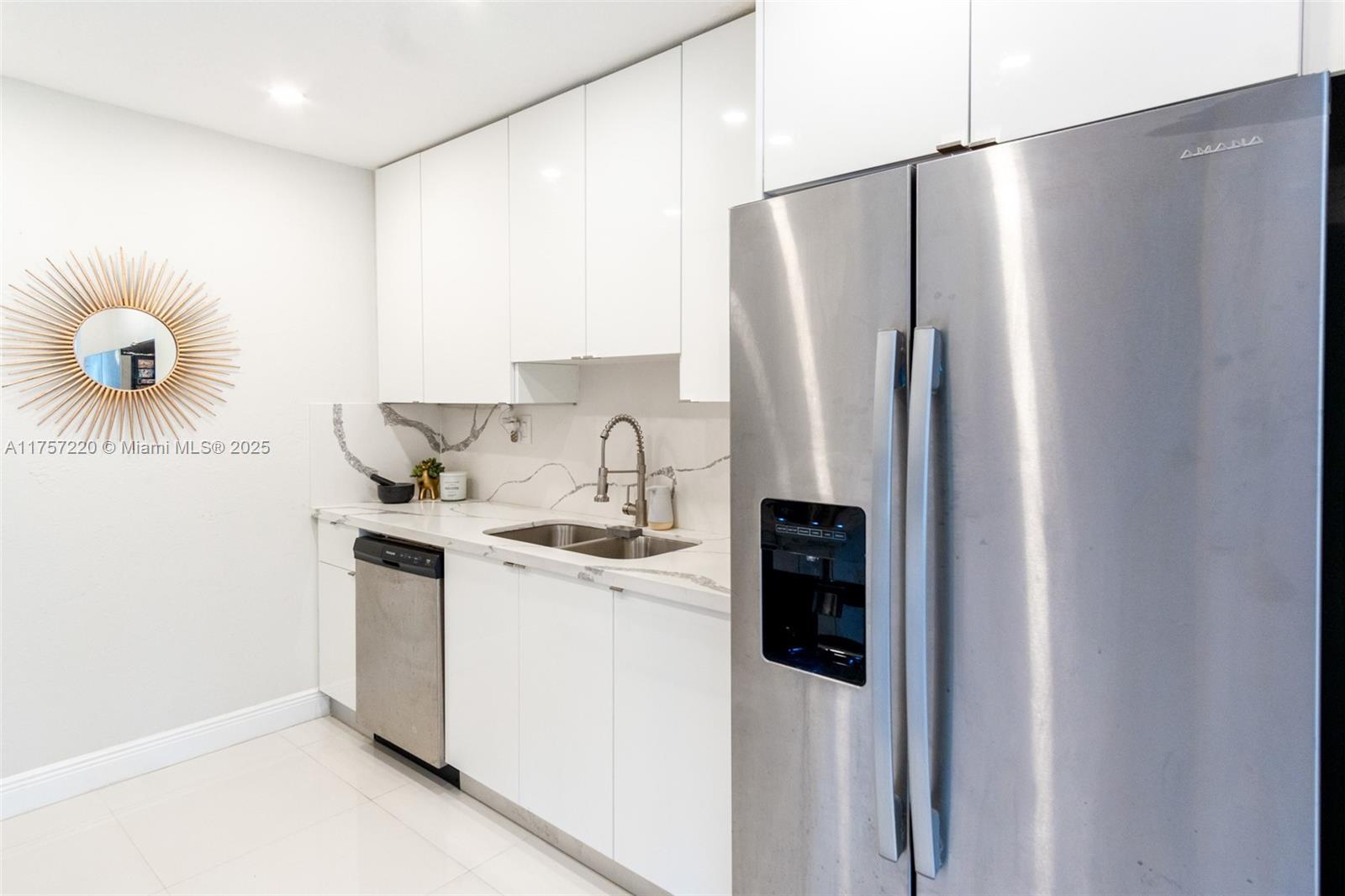 NORTH ANDREWS GARDENS 2ND - Residential