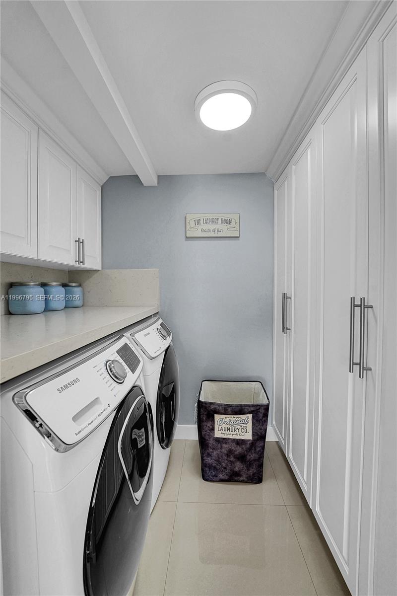 MALAGA TOWERS CONDO - Residential