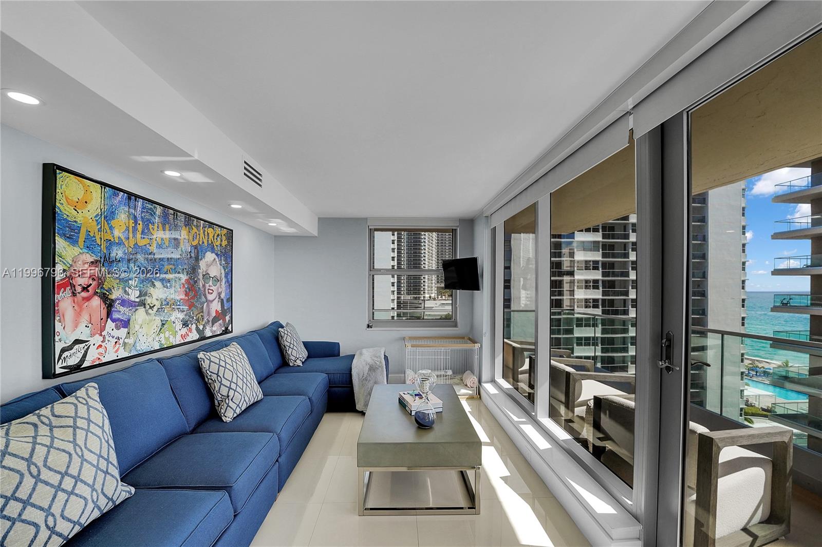 MALAGA TOWERS CONDO - Residential