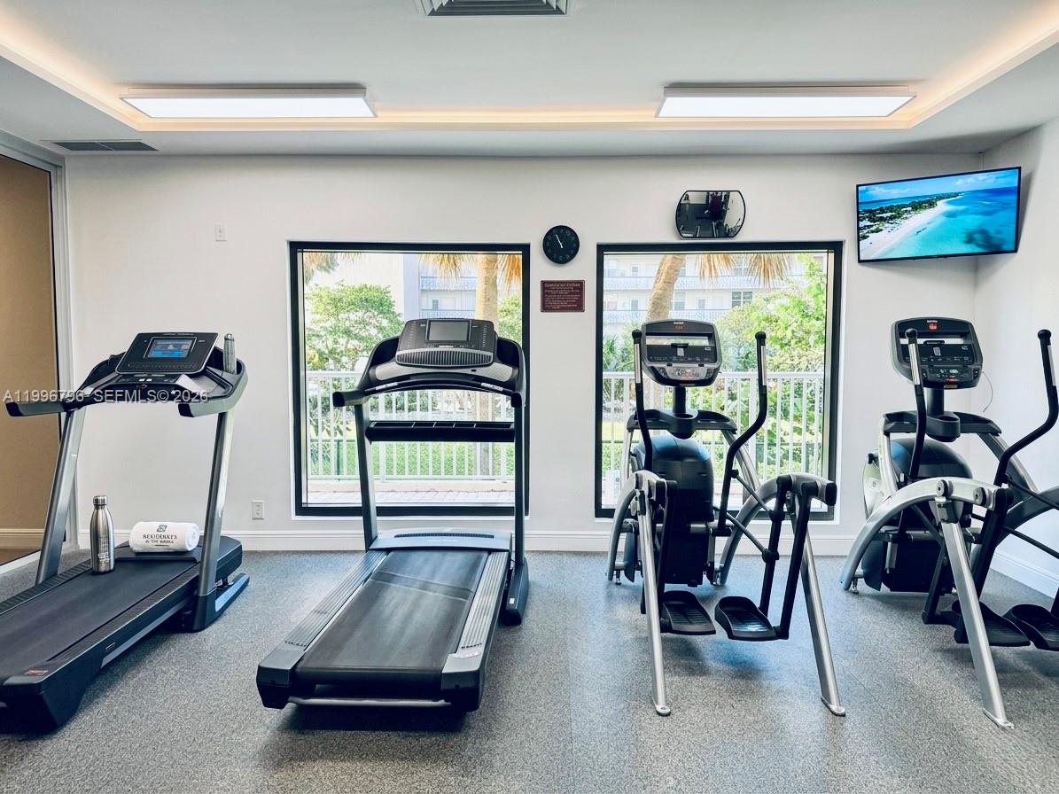 MALAGA TOWERS CONDO - Residential