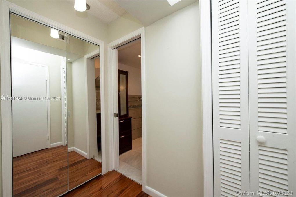 JADE WINDS GROUP - - Residential