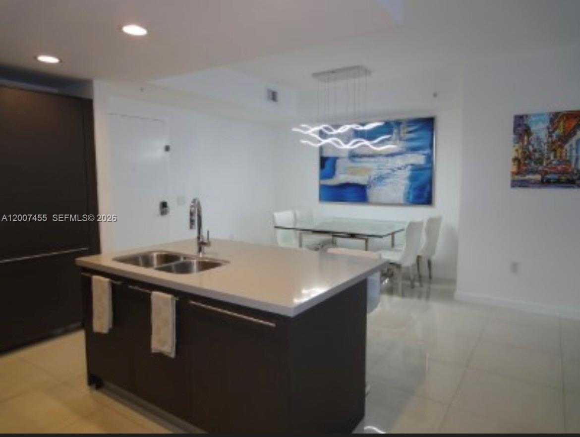 MIDTOWN AT DORAL - Residential