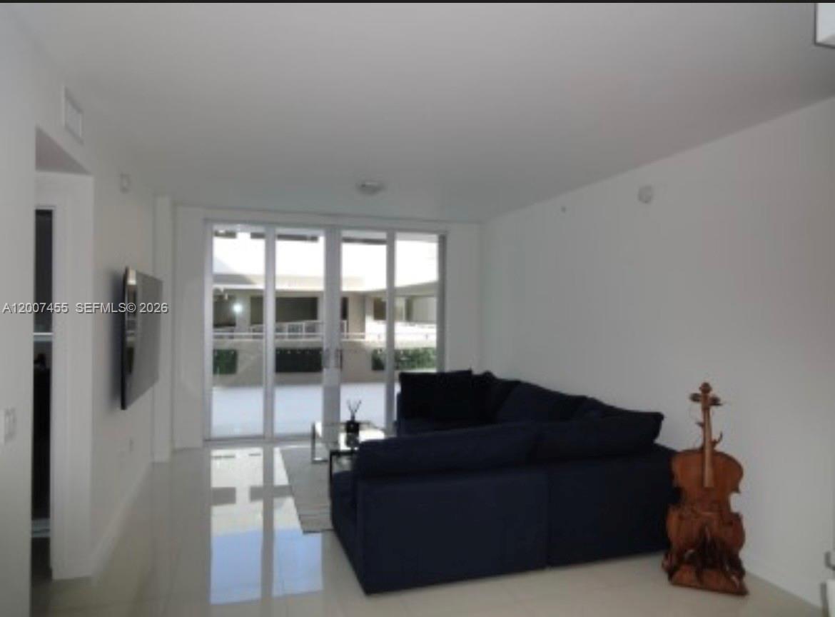 MIDTOWN AT DORAL - Residential