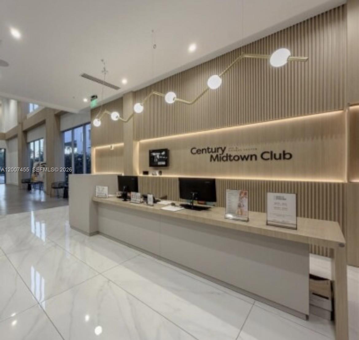 MIDTOWN AT DORAL - Residential