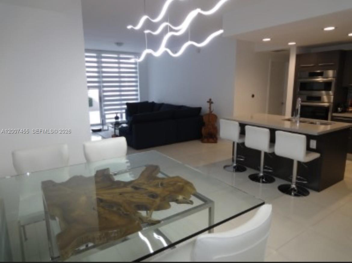 MIDTOWN AT DORAL - Residential
